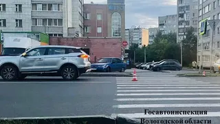 В Вологодской области школьник на электросамокате попал в больницу после ДТП
