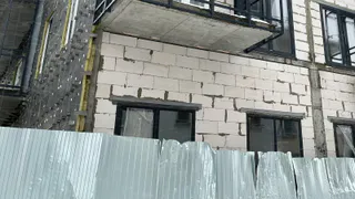 В Вологде завершают подготовку основания спортивного зала футбольного манежа