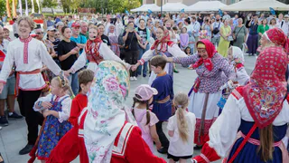 На площади Дрыгина в Вологде прошёл вечер русского фольклора в рамках фестиваля «Баско»