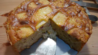 Яблочный насыпной пирог "Три стакана": в 100 раз вкуснее шарлотки - и готовить его проще