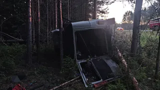На вологодской трассе в Чагодощенском округе погиб водитель «УАЗа»