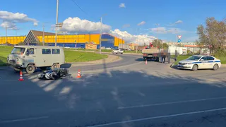 Мотоциклист пострадал в Вологодской области в аварии с ЗИЛом