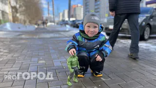 Более 80 детей-сирот проводят каникулы в семейной обстановке у вологжан: нежное заботливое отношение