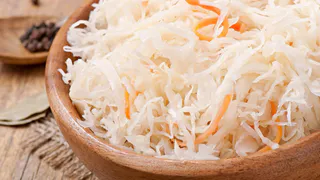 Рецепт квашеной капусты: вкуснейший секрет бабушки, о котором знают не все — а зря