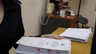 В Вологодской области участковый полицейский помог пенсионерке вернуть деньги за невыполненный ремонт стиральной машины