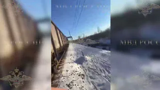 В Вологде задержали 5 школьников-зацеперов, которые катались на грузовом поезде