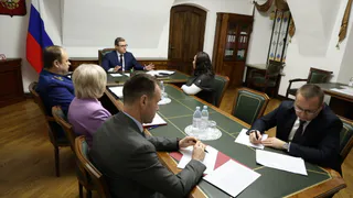 В Вологде по поручению губернатора в подъезде установят подъемник для ребенка-инвалида