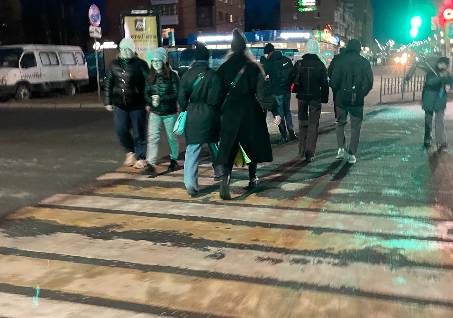 Инспектор ДПС хотел оштрафовать за непропуск пешехода, но я на его уловку не повелся и вышел сухим из воды