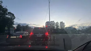 Еду на такой скорости в августе и плачу на 2000 рублей больше за топливо