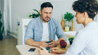 Избегайте общения с ними: 10 незначительных поступков, которые говорят о том, что с человеком не стоит иметь дела