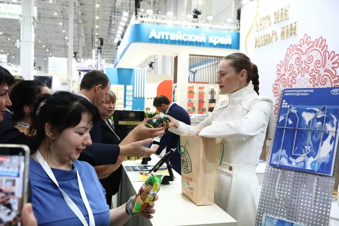 Вологодская область представила свои агродостижения на выставке "Золотая осень" в Москве
