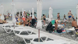 Туристы, вернувшиеся с Черного моря, массово подают в суд: новая беда на море испортила отдых