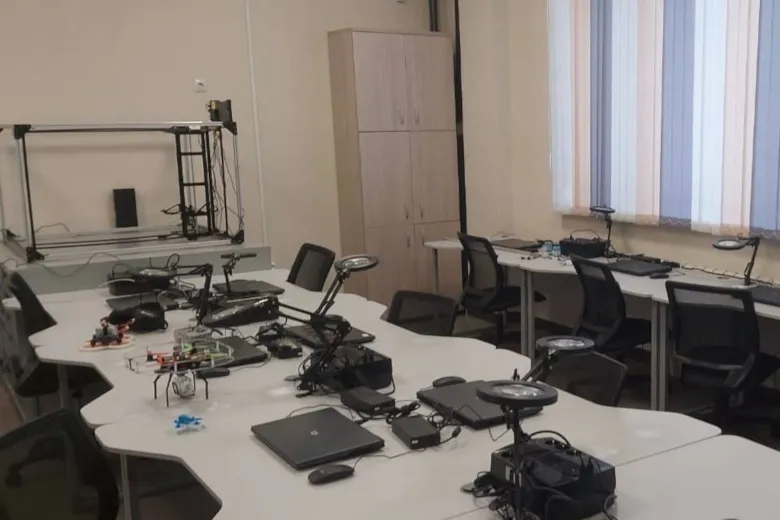 В Вологде школьников обучат управлению дронами