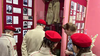 Эхо войны в экспозициях: вологодские музеи и школы чтят подвиги героев 