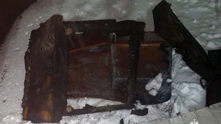 В Вологодской области огнеборцы ликвидировали возгорание в обувной мастерской