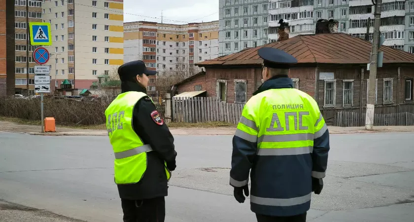 ГАИ предупреждает: наличие определенных предметов в багажнике может повлечь лишение прав в августе