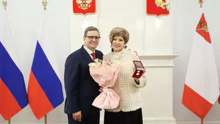 Губернатор Вологодской области вручил государственные награды 12 жителям региона