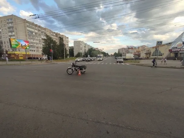 Очередное происшествие на дорогах Вологды: мотоциклист пострадал в ДТП
