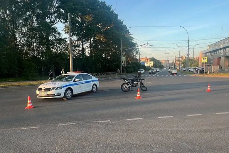 Мотоциклист пострадал в ДТП с иномаркой в Вологде