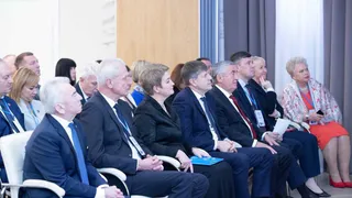 Депутаты Северо-Запада поддержали вологодские инициативы в поддержку семей с детьми