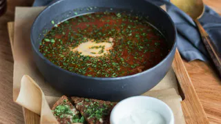 Просто сделайте это с мясом — и ваш суп станет самым вкусным блюдом: 1 простой трюк