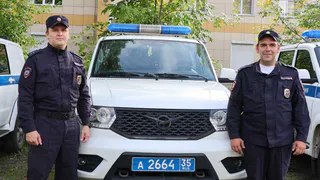 В Вологодской области полицейские оперативно разыскали 4-летнего мальчика, ушедшего с площадки за игрушками
