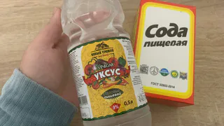 Смешайте соду, уксус и йод: хозяйки ликуют из-за этого чудо-раствора — теперь пользуются всегда