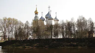 Соборную горку в Вологде украсит арт-объект "Берестяная стружка"
