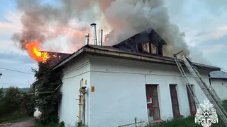 В Вологодской области 13 пожарных тушили загоревшуюся котельную в Вологодской области