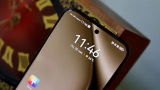 Этот Honor сильно недооценен. Прочный корпус и камера с оптической стабилизацией за 12 тысяч