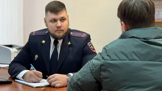 Жители Вологодской области могут поддержать земляка в финале конкурса "Народный участковый"