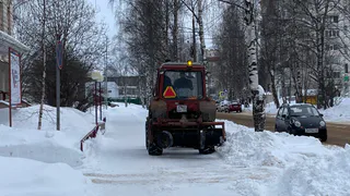 В Вологде могут отказаться от услуг частных компаний по уборке улиц города