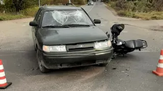 В Вологодской области водитель мопеда пострадал в аварии с "ВАЗом"