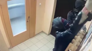 Жители Вологды украли табло стоимостью 100000 рублей, а продали их в 25 раз дешевле