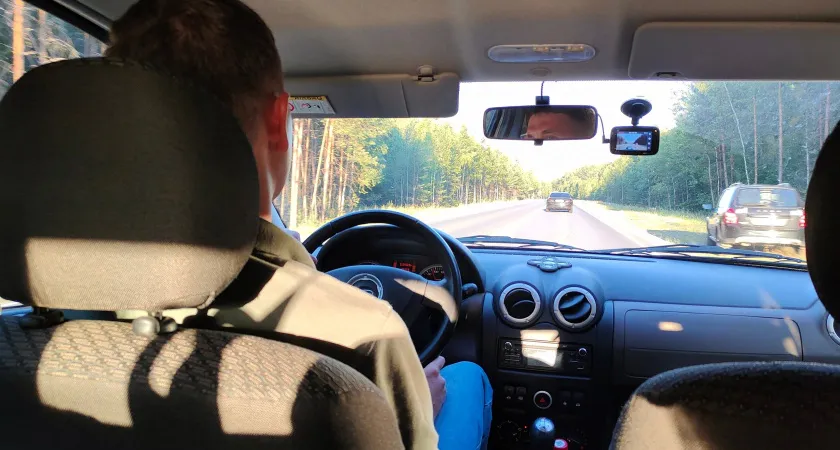 С 20 августа водители будут обязаны пересдавать на права: это не единственное изменение