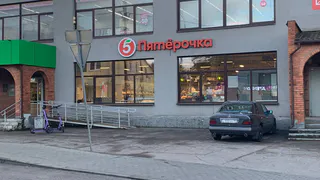 «Я туда не вернусь»: Подруга 3 месяца проработала в Пятерочке, рассказала, почему оттуда люди сбегают и отказываются работать