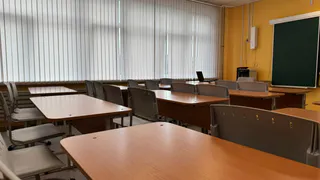 Администрация Вологды перевела 13 школ в статус автономных