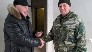 В Вологодской области погорельцы и жители аварийных домов получают квартиры в необычной постройке