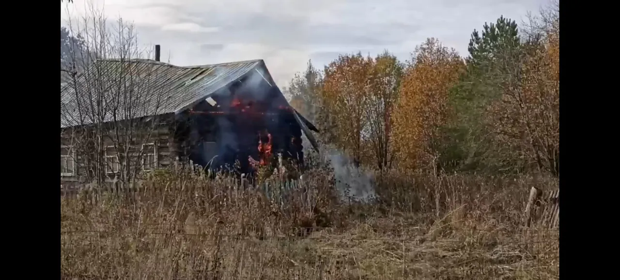 В Вологодской области загорелся дом из-за неисправности дымовой трубы