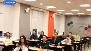 500 тысяч рублей на повышение компетенций педагогических работников получат семь школ Вологодчины