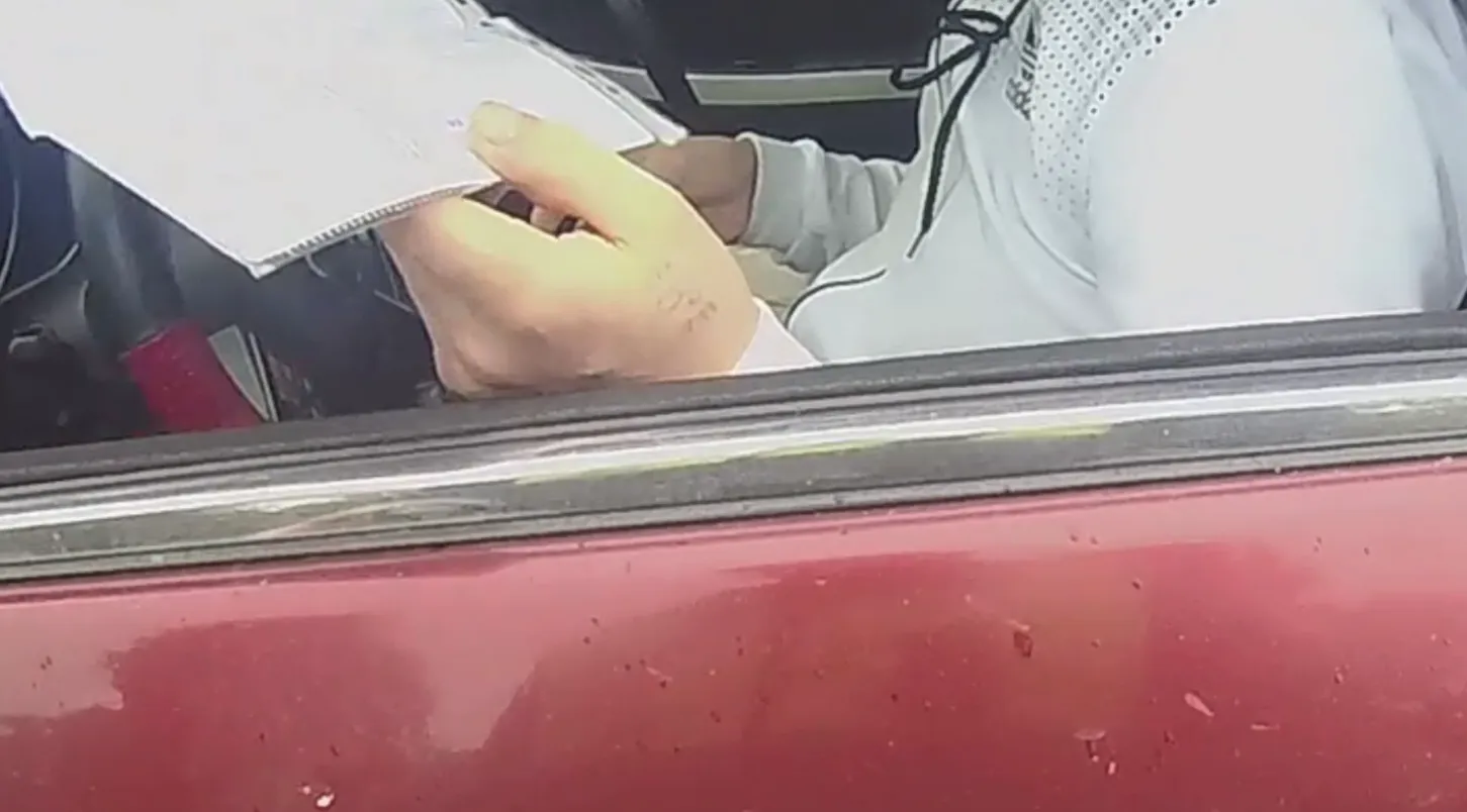 Житель Вологодской области купил права в сети, но попался инспекторам ДПС