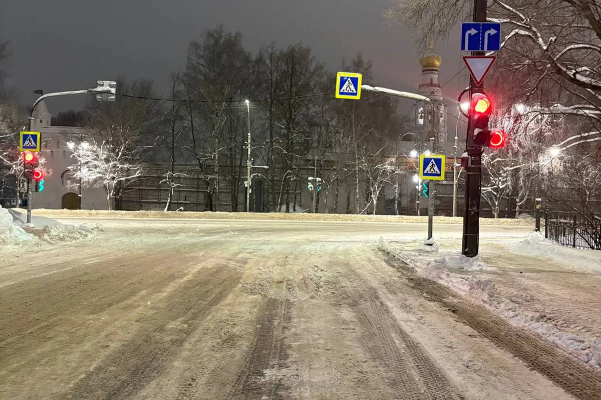 В Вологде пешеход-нарушитель попал под колеса иномарки