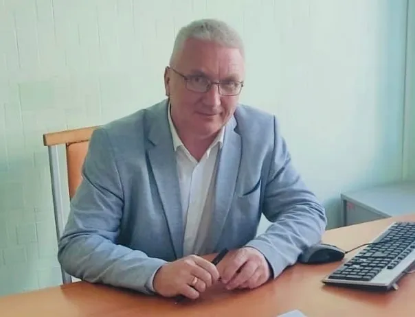 "Это было ДО меня": глава Шекснинского района оправдал премию самому себе