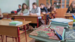 На Вологодчине хотят заполнить 33 должности в рамках "Земского учителя"