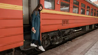 Сели ночью в поезд, а наше место занято: как с узбечкой нижнюю полку не поделили (щекотливая история)