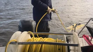 Больше месяца на озере Белом  вологодские спасатели ищут пропавшего мужчину