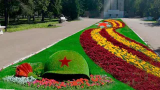 В Вологде к 80-летию Победы высадят 20 тысяч цветов и украсят город флагами и муралами