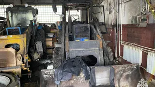 В Череповце сгорел трактор