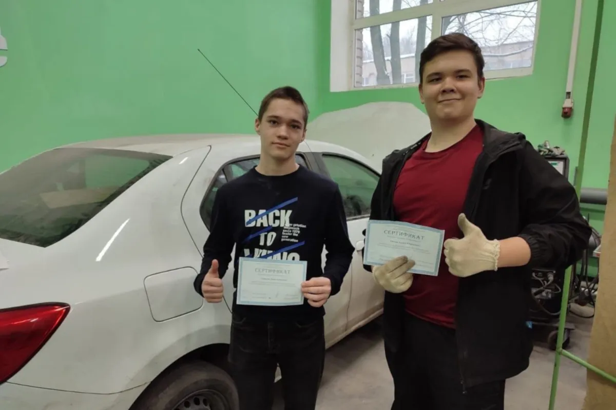Школьники Вологодской области осваивают профессии уже сейчас: 1300 подростков получили новые навыки