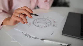 Несчастливые цифры в дате рождения: этим людям трудно найти любовь и построить семью
